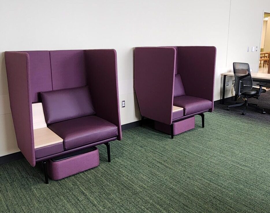 Ronald McDonald House West Michigan Family Room at Pine Rest Seating Options